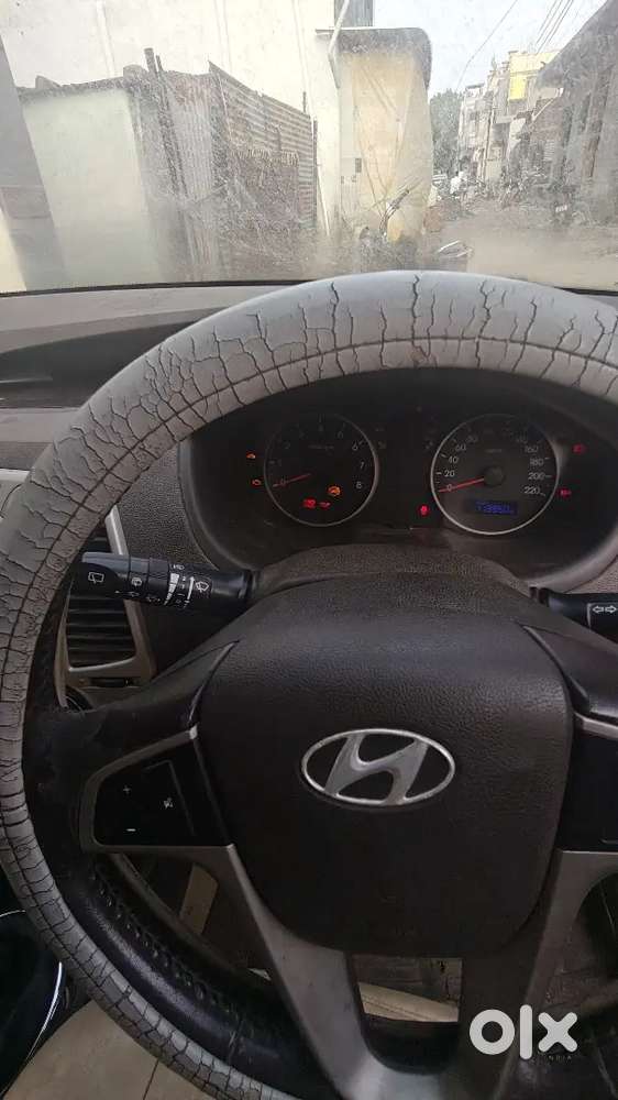 Hyundai New I20 2011 Manual Asta