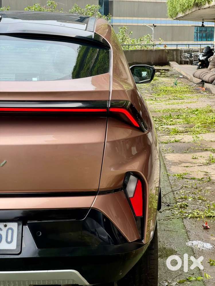 Tata Curvv Accomplished S 1.2 Revotron Petrol 7dca, 2025, Petrol