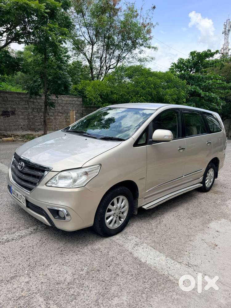Toyota Innova 2.5 Vx 7 Str Bs-iii, 2014, Diesel