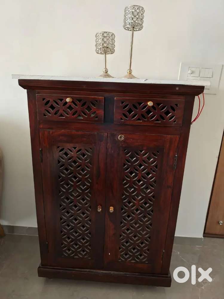 Shoe cabinet for SALE