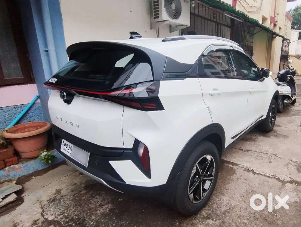 Tata Nexon Creative June 2025 Petrol Showroom Condition