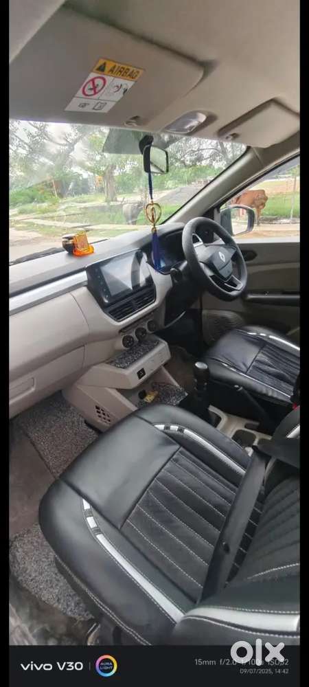 Renault Triber Evolution Petrol Manual 2025 Second Top Model