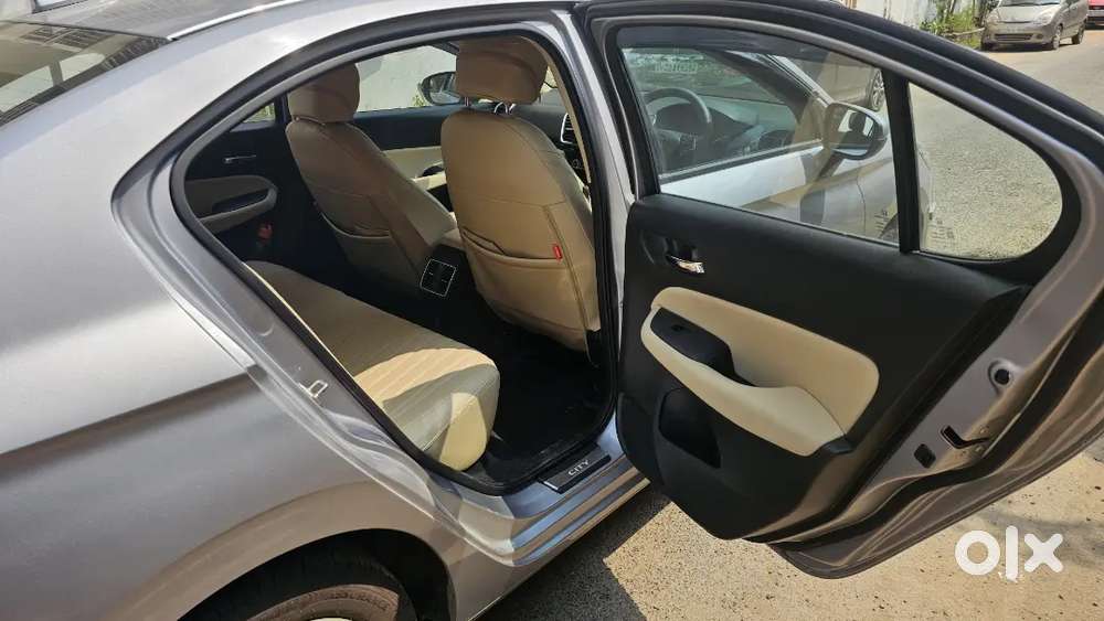 Honda City 2024 Ivtech Mt