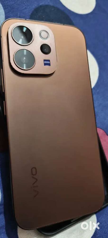 Vivo v70 8/256