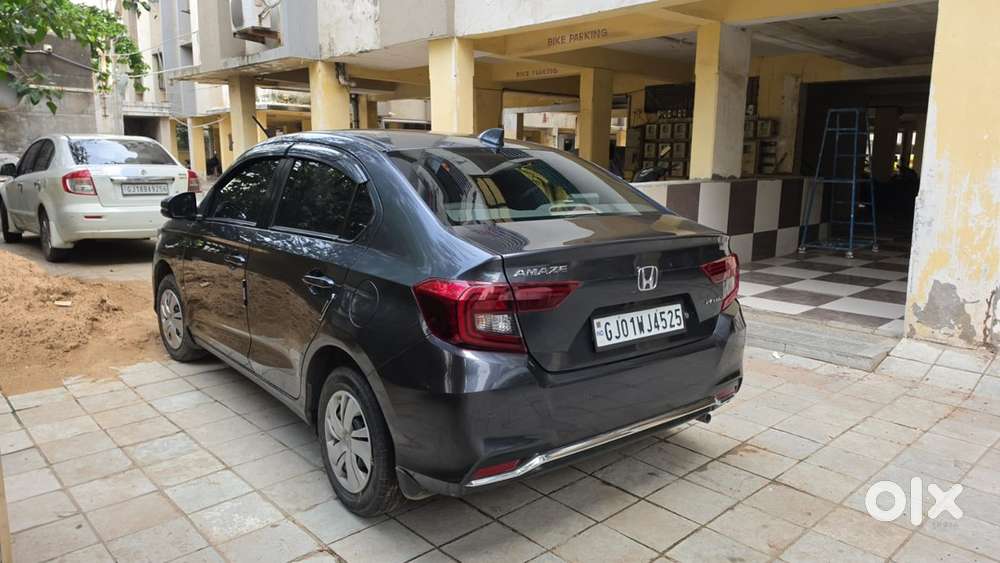 Honda Amaze Petrol Well Maintained