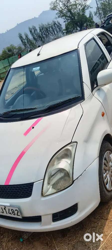 Maruti Suzuki Swift Dzire Tour 2017