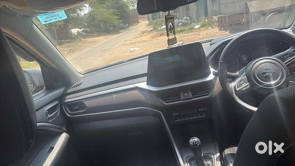Maruti Suzuki Brezza 2025 Petrol Well Maintained