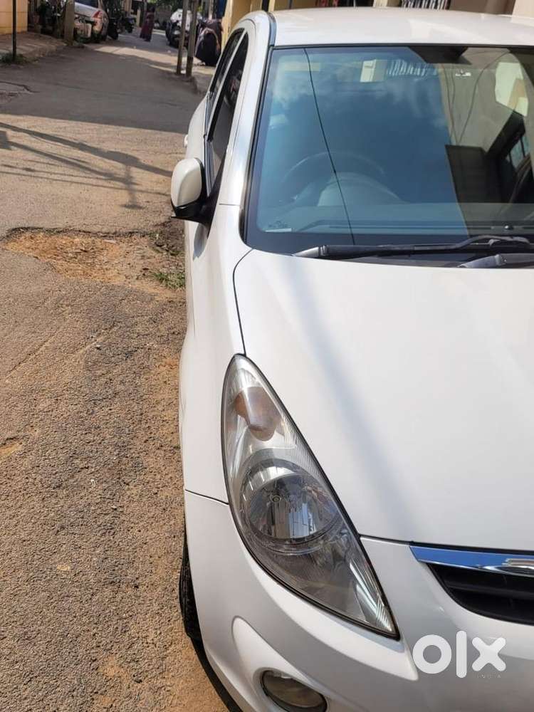 Hyundai I20 2011 Diesel 140000 Km Driven
