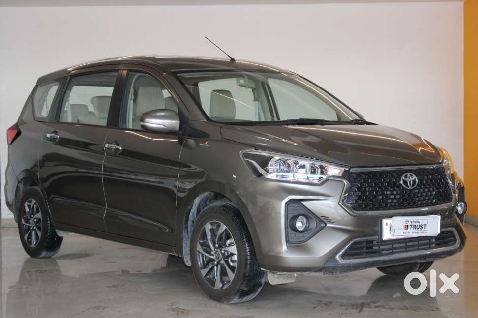 Toyota Rumion V At, 2025, Petrol