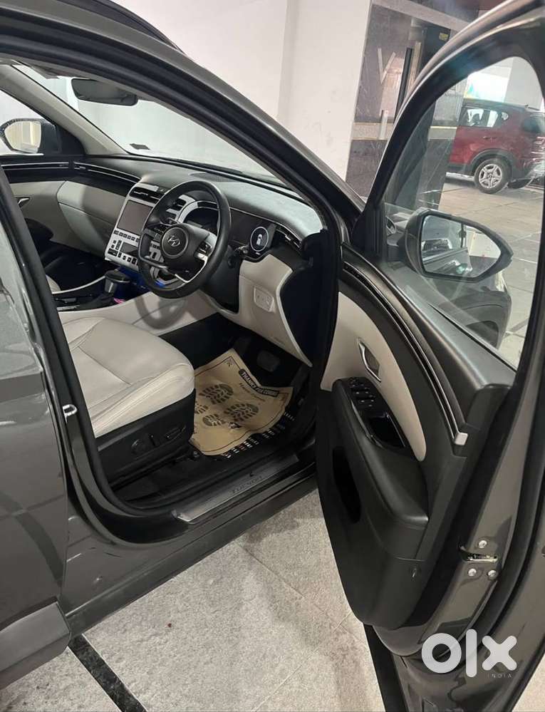 2024 Hyundai Tucson Signature | 28,000 Km | 1st Owner | Telangana | Pe