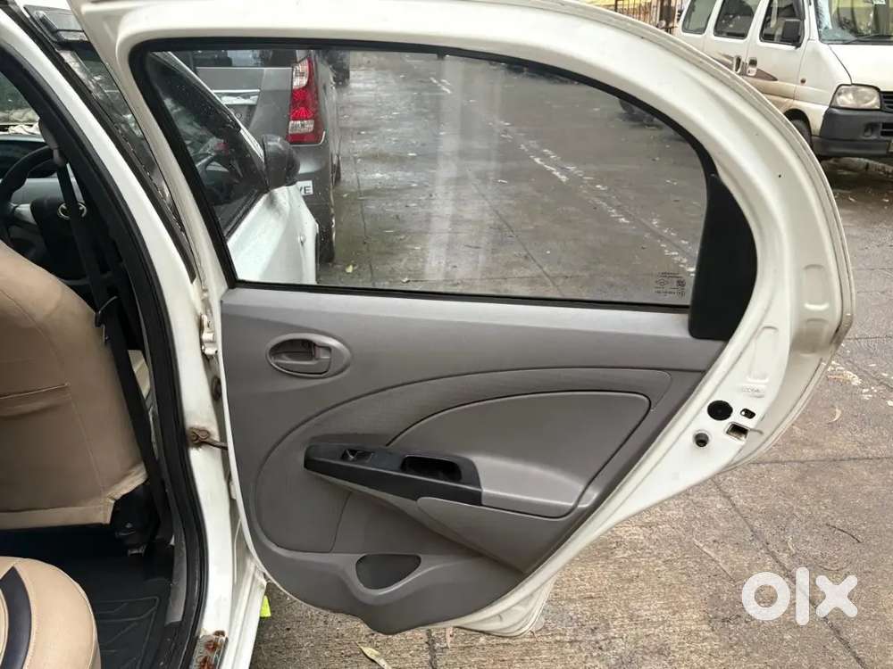Toyota Etios Liva 2011