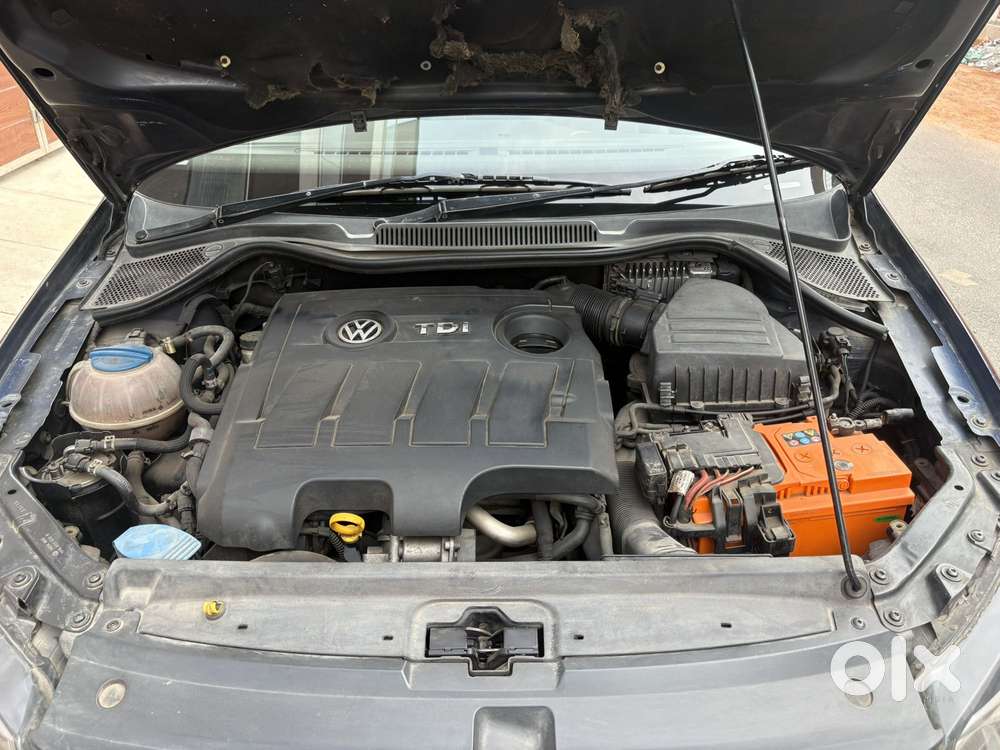 Volkswagen Vento 1.5l Tdi Highline Plus At Diesel, 2015, Diesel