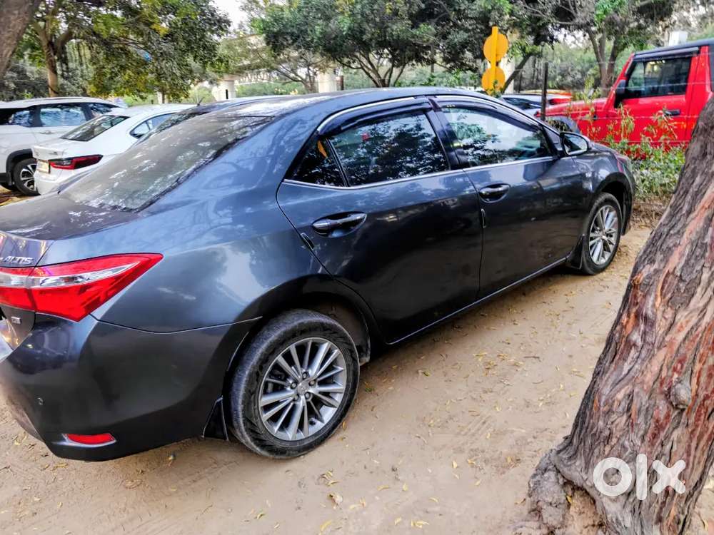 Toyota Corolla Altis 2016 Cng & Hybrids 111050 Km Driven