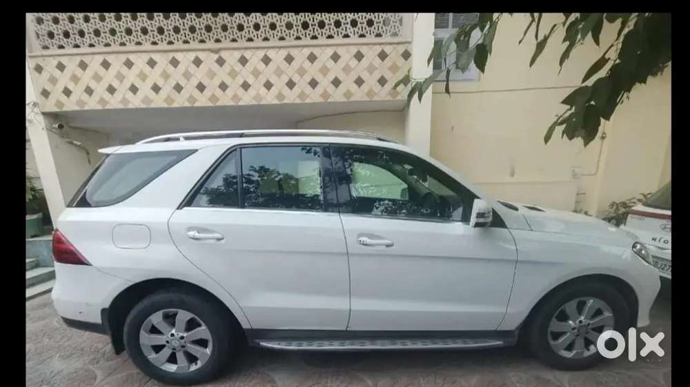 Mercedes-benz Gle  2016 Diesel, With Sunroof, First Owner Pearl White