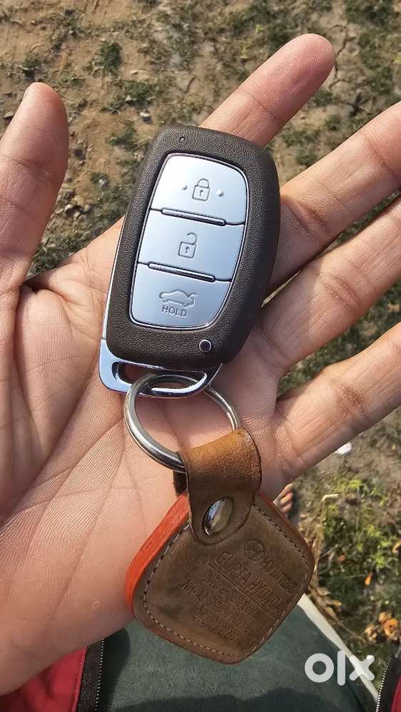 Hyundai Aura 2023 Petrol 36000 Km Driven Under Warranty