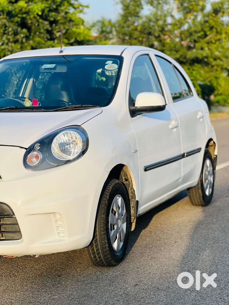 Nissan Micra Cvt Xv, 2015, Petrol