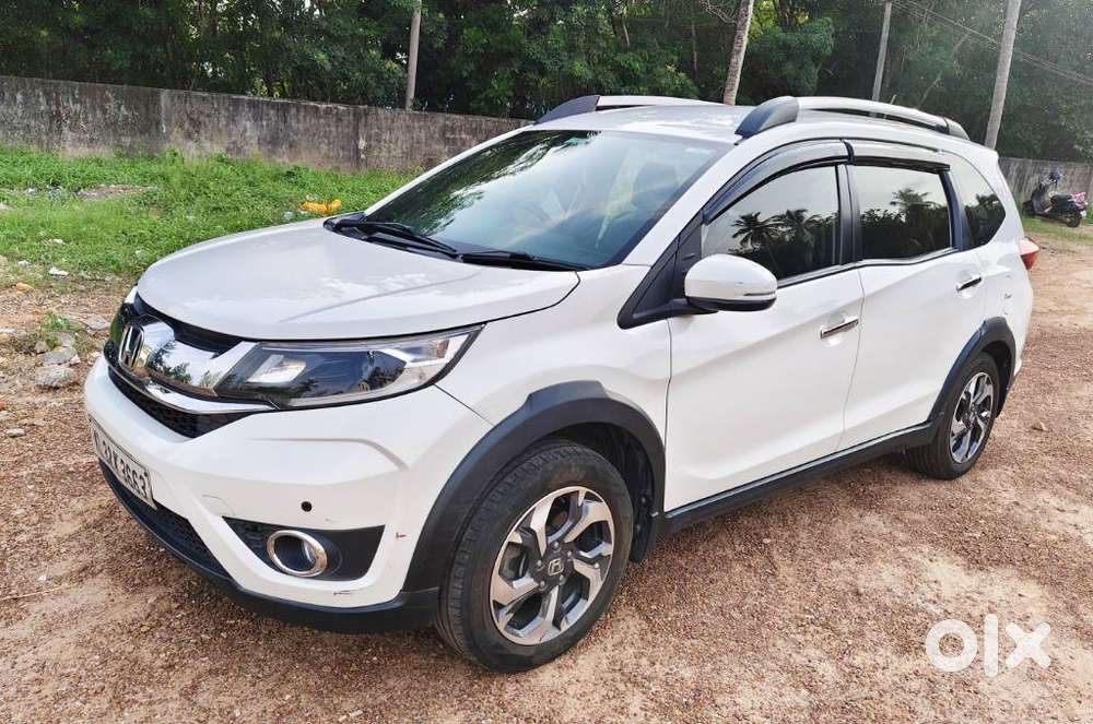Honda Br-v Style Edition V Cvt, 2016, Petrol
