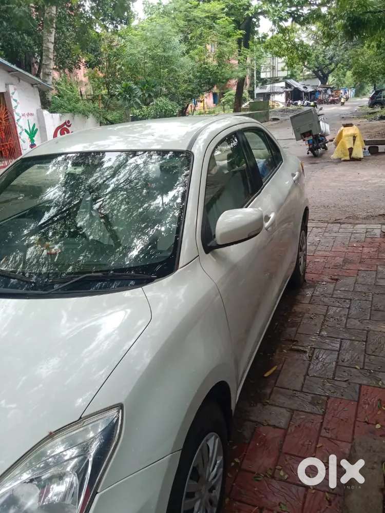 Maruti Suzuki Dzire 2021 Petrol 110000 Km Driven