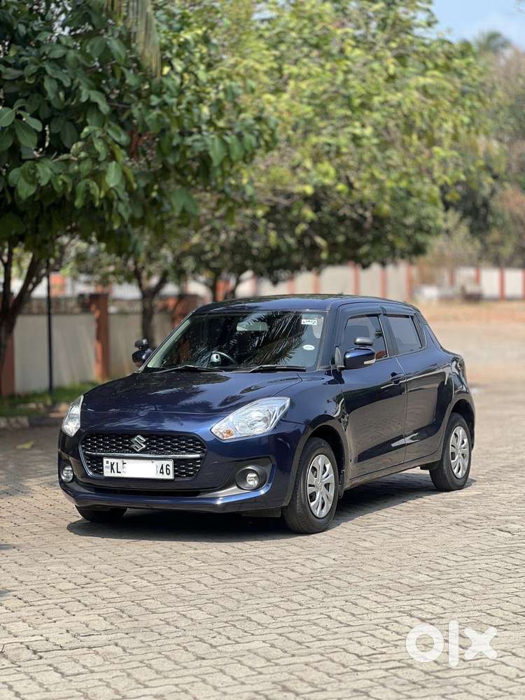 Maruti Suzuki Swift Vxi + Manual, 2021, Petrol