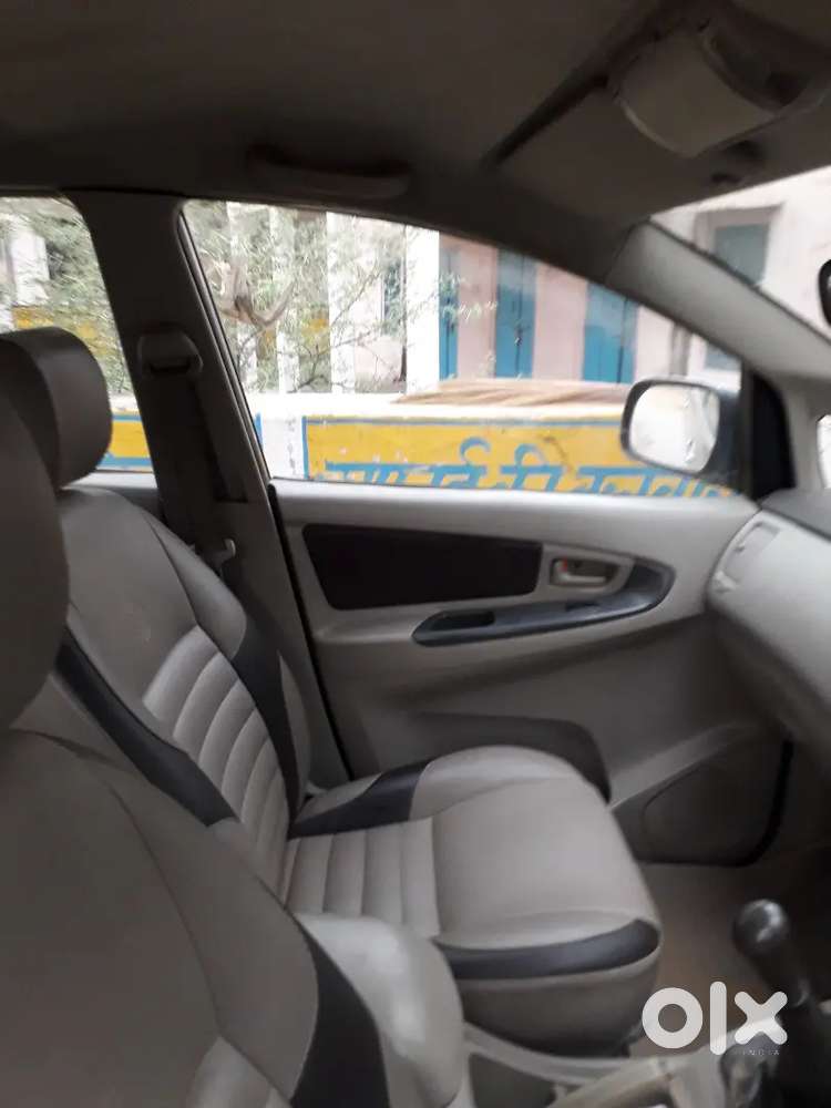 Toyota Innova 2.0 Gx 2009