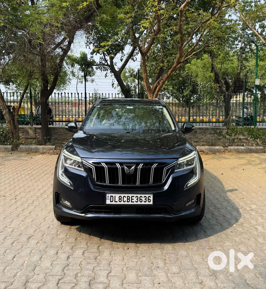 Mahindra Xuv700 Ax 3 Diesel Mt 7 Str (e), 2022, Diesel