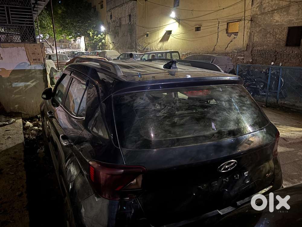 Hyundai Venue Petrol 2019