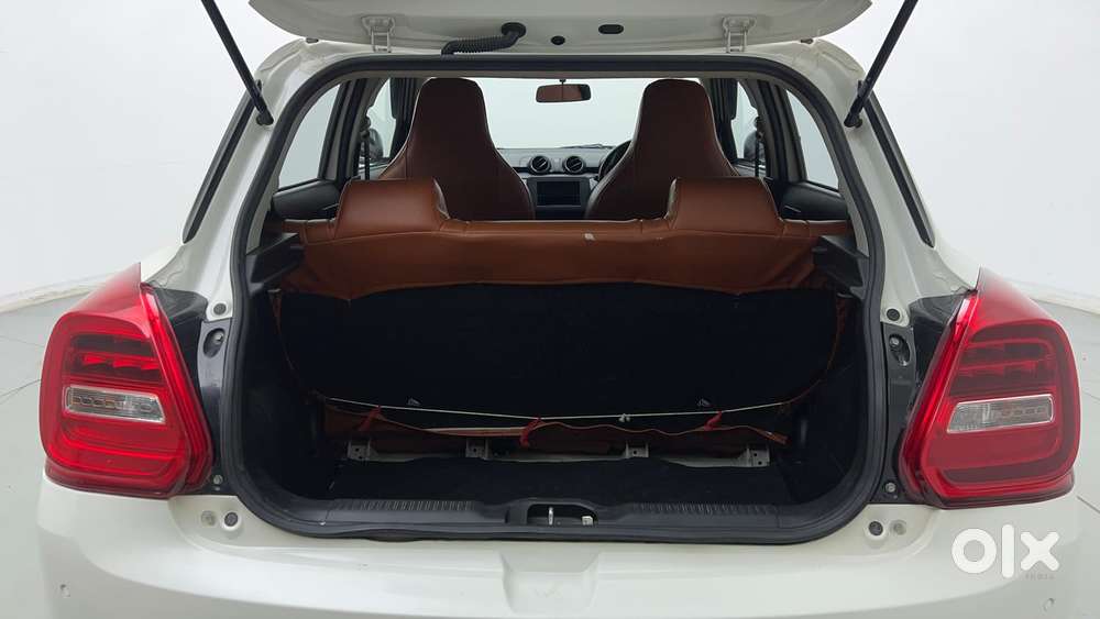 Maruti Suzuki Swift 1.3 Lxi, 2023, Petrol