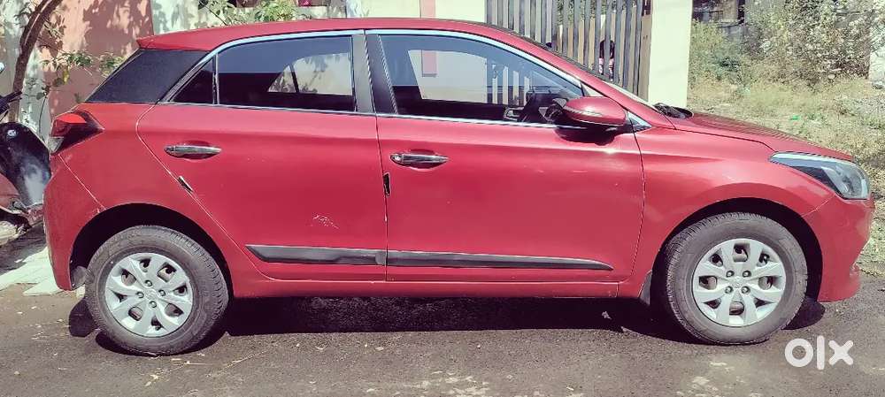 Hyundai Elite I20 2015 Diesel 118000 Km Driven