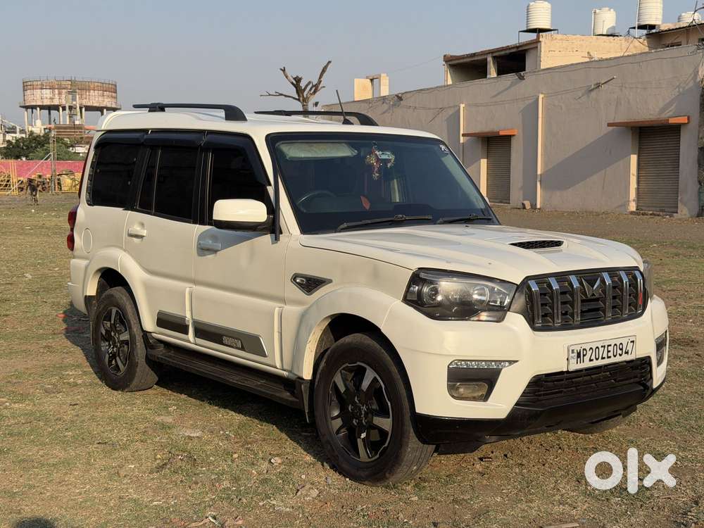 Mahindra Scorpio Classic 2.2 S 11 Mt 7 Str, 2023, Diesel