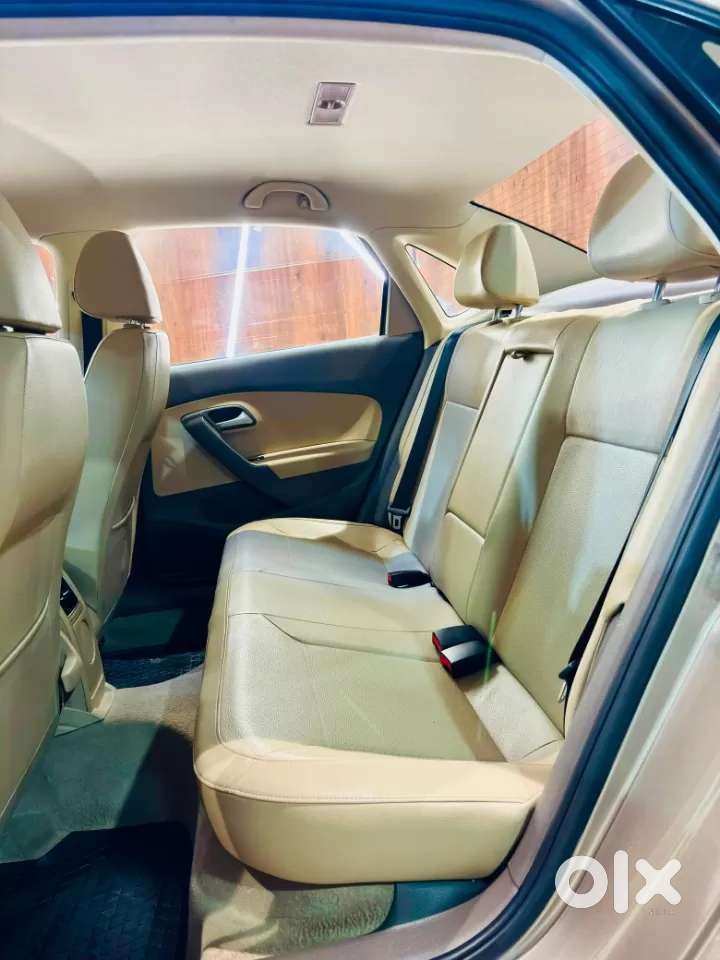 Volkswagen Vento 1.2 Tsi Highline Plus At, 2018, Petrol