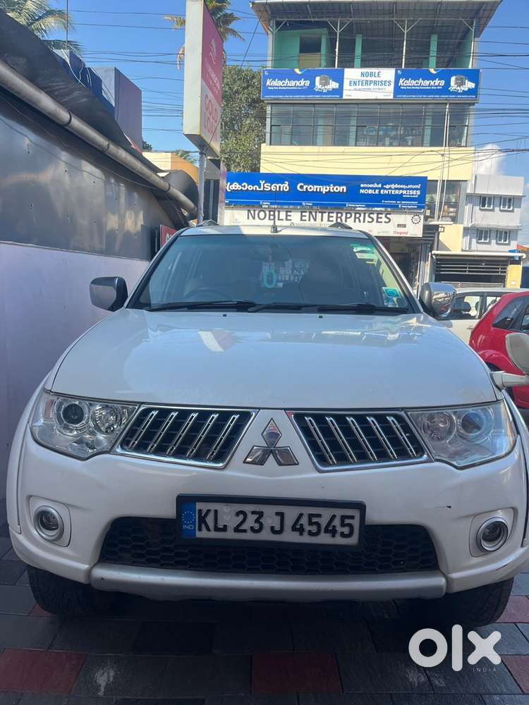 Mitsubishi Pajero Sport 2014 origina kerala single rc owner