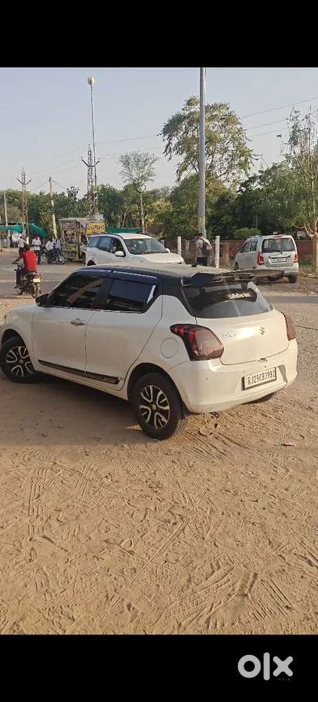 Maruti Suzuki Swift Vxi Petrol 2021