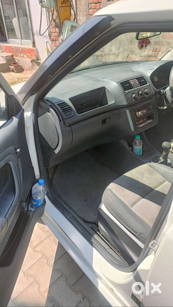 Skoda Fabia Active 2012