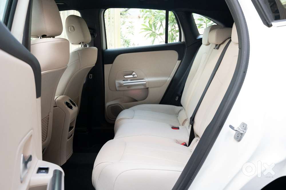 Mercedes-benz Gla 200, 2025, Petrol
