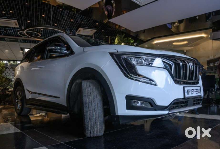 Mahindra Xuv700 2.2 Ax 5 Diesel At Str, 2023, Diesel