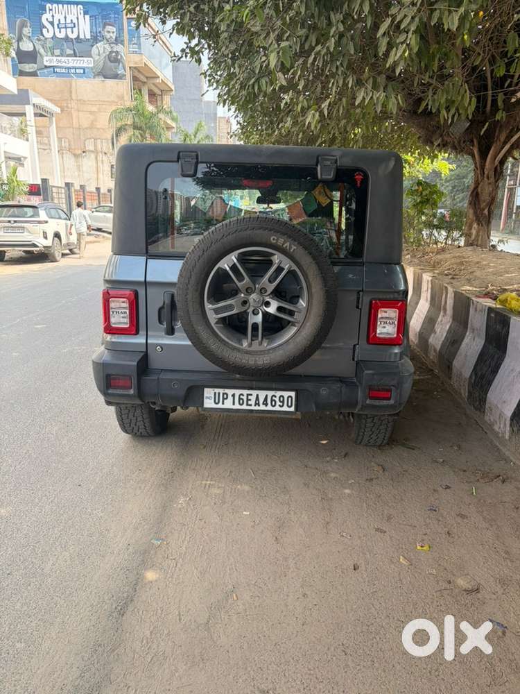 Mahindra Thar Petrol 2023