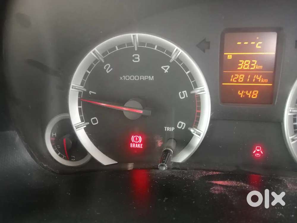 2nd Owner Maruti Swift 2013