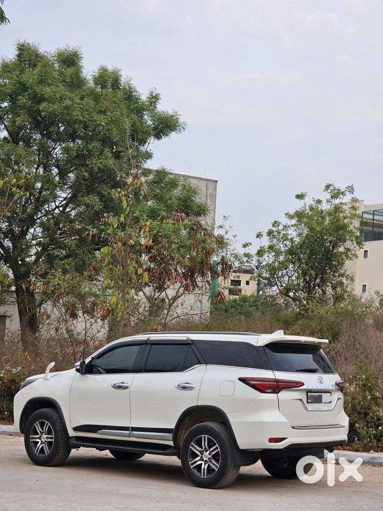 Toyota Fortuner 4x2 At 2.8 Diesel, 2021, Diesel