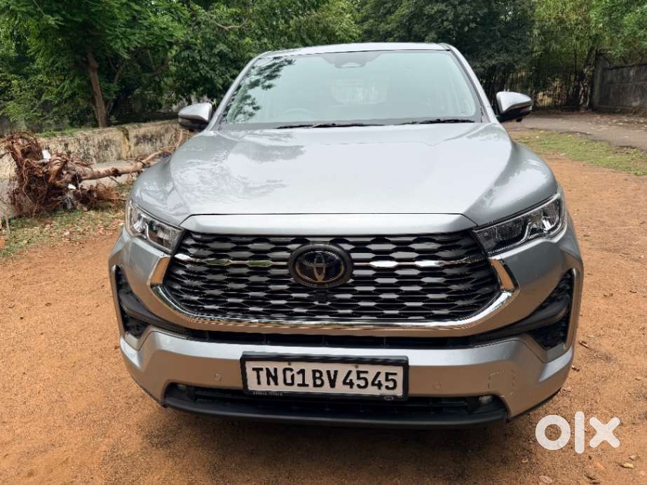 Toyota Innova Hycross 2.0 Zx (o) Hybrid 7 Str, 2024, Petrol