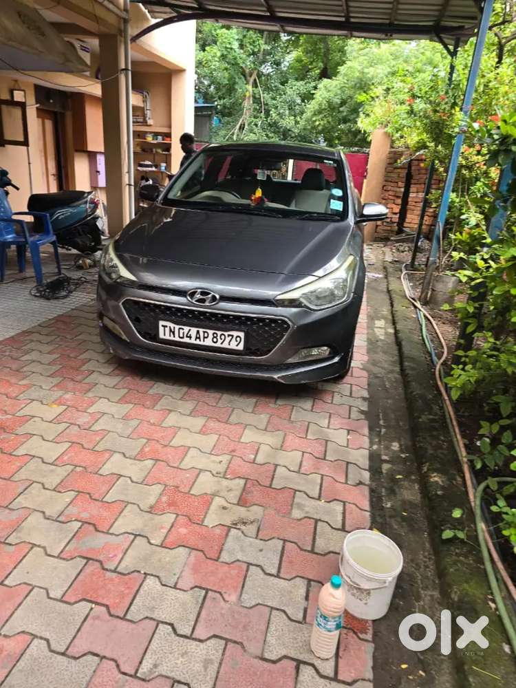 Hyundai I20 2015 Petrol Well Maintained 58000 Km Driven 2nd Owner