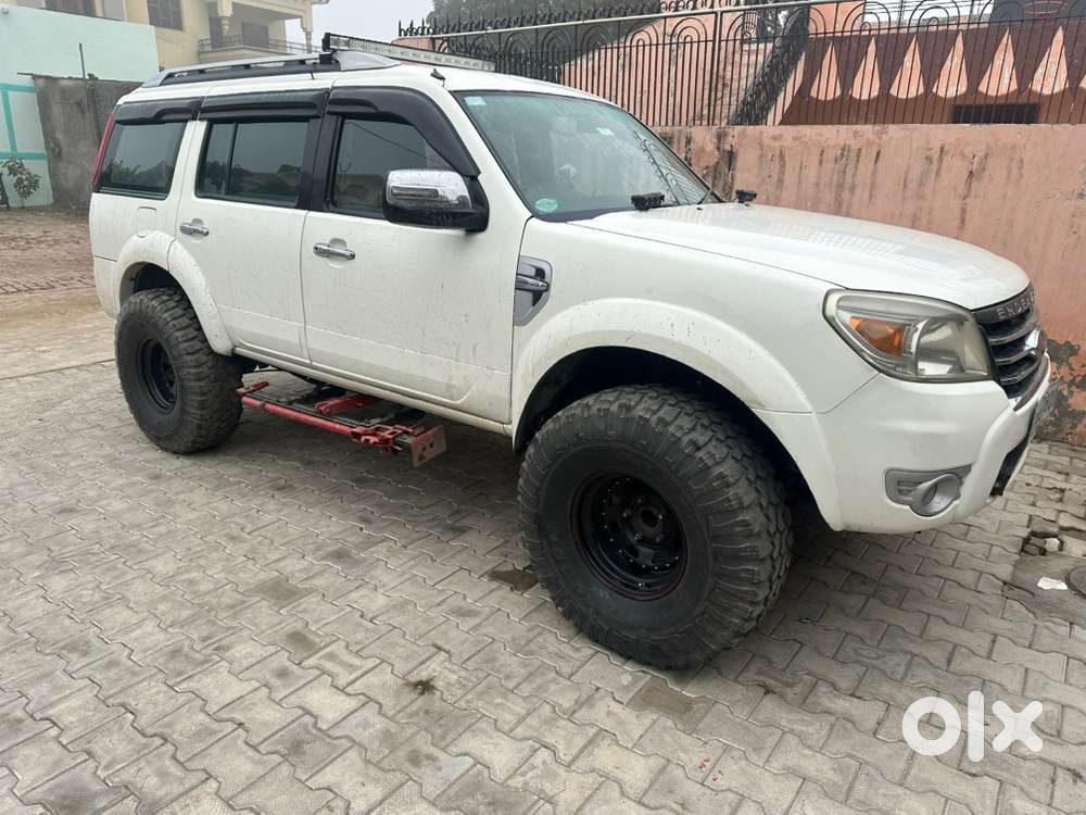 Ford Endeavour 2010 Diesel