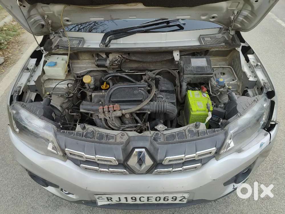 Car Kwid 2016 Rxt 90400 1st Owner Single Hand Driven Cng Fitted 32 Kml