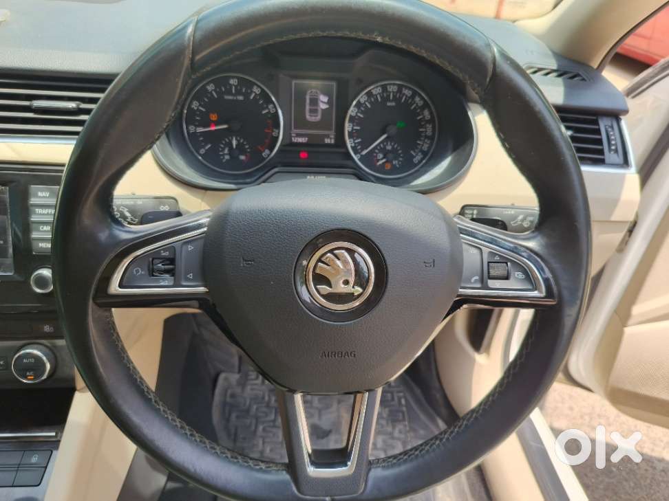 Skoda Octavia 1.8 Tsi At Style, 2016, Petrol