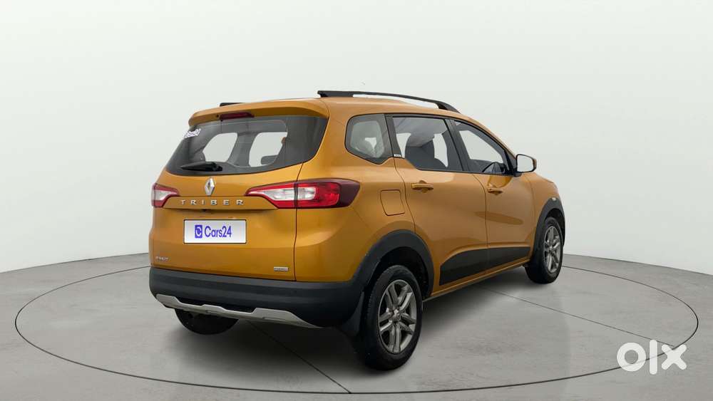 Renault Triber Rxz, 2019, Petrol