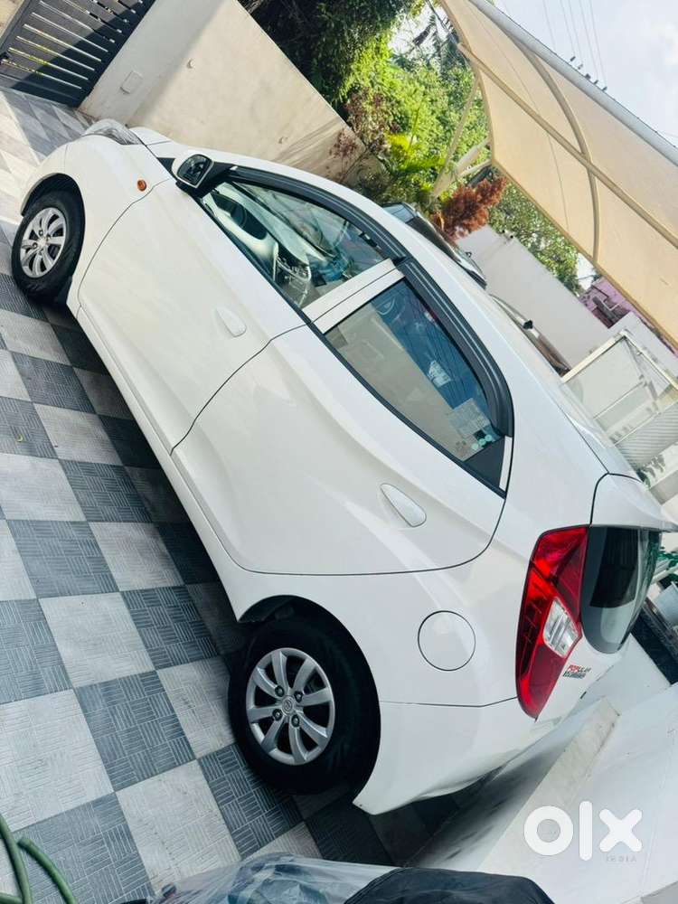 Hyundai Eon 2013 Petrol 40000 Km Driven