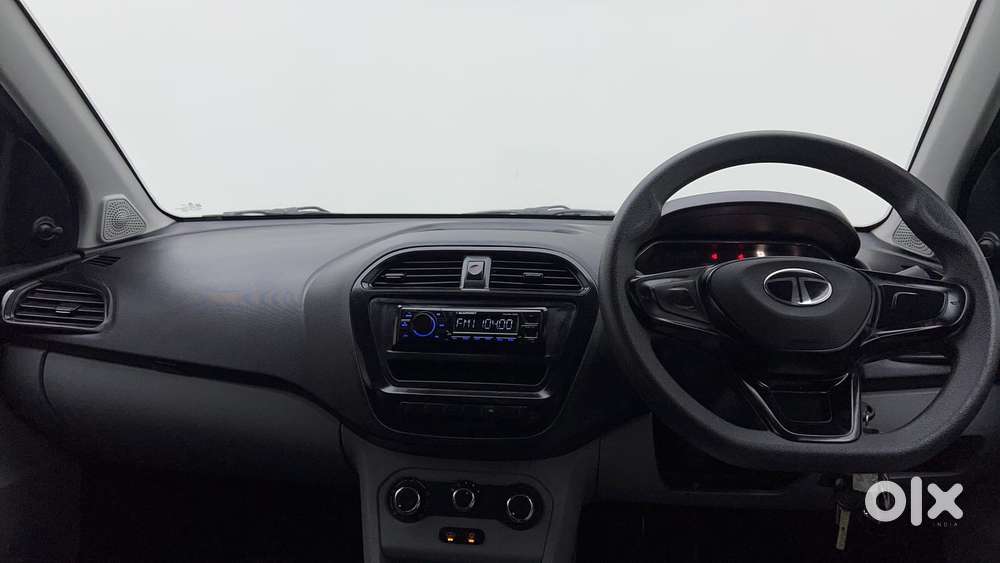 Tata Tiago 1.2 Revotron Xe Cng, 2024, Cng & Hybrids