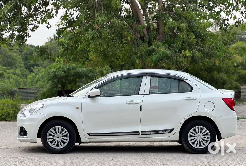 Maruti Suzuki Dzire 1.2 Vxi, 2019, Petrol