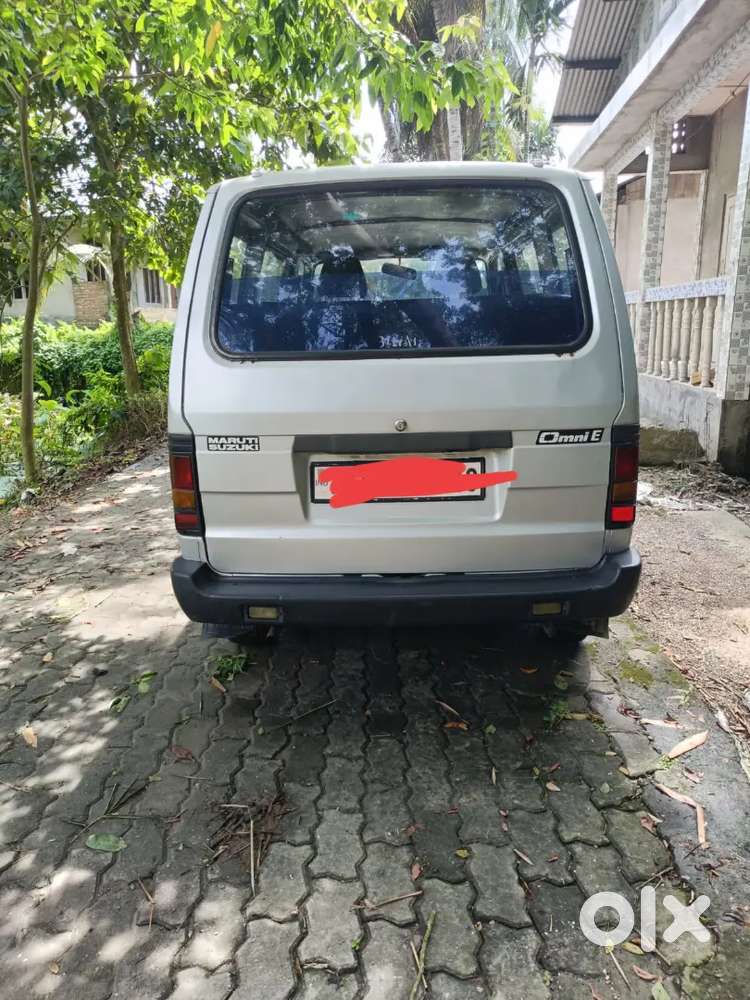 Maruti Suzuki Omni 2011