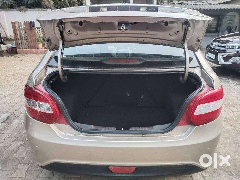 Tata Zest  1.2 Revotron Xt, 2015, Petrol