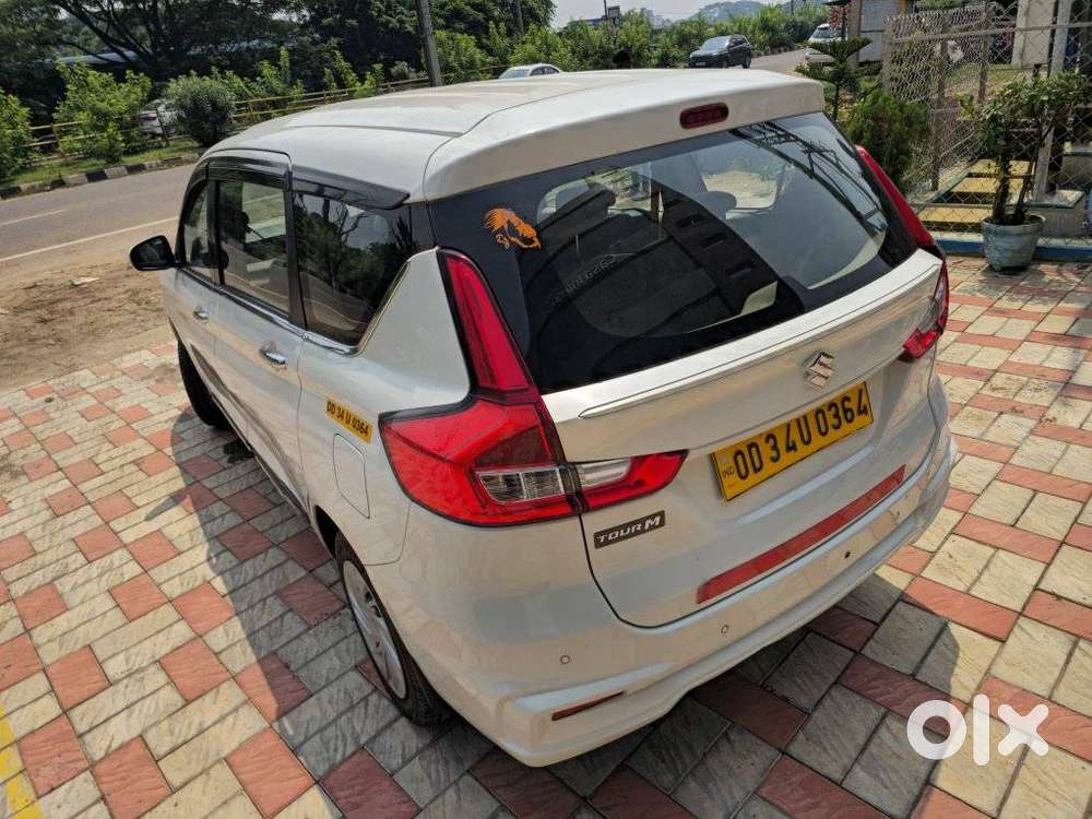 Maruti Suzuki Ertiga 1.5 Tour M Cng, 2024, Cng & Hybrids